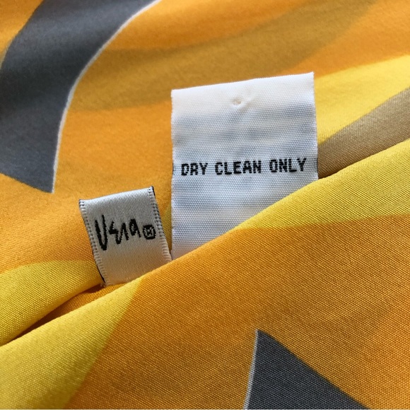 Vera Neumann La Paz Geo Print Tie Neck Silk Halter Tunic, 4 - Picture 9 of 9